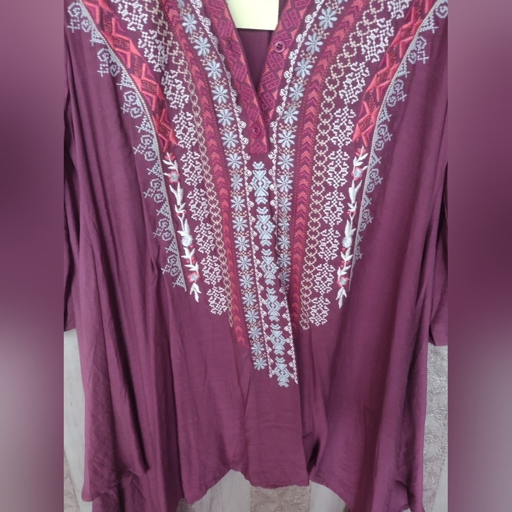 💎 Andree by UNIT Women's Top Embroidered Floral Flowy Tunic #0337 - Picture 9 of 13